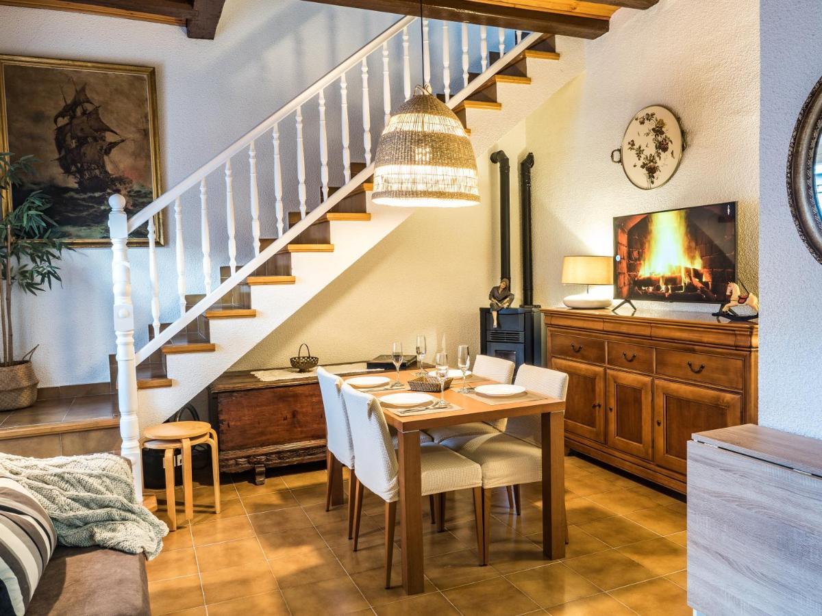 Acogedor Apartamento Entre Montanas Sant Corneli Extérieur photo
